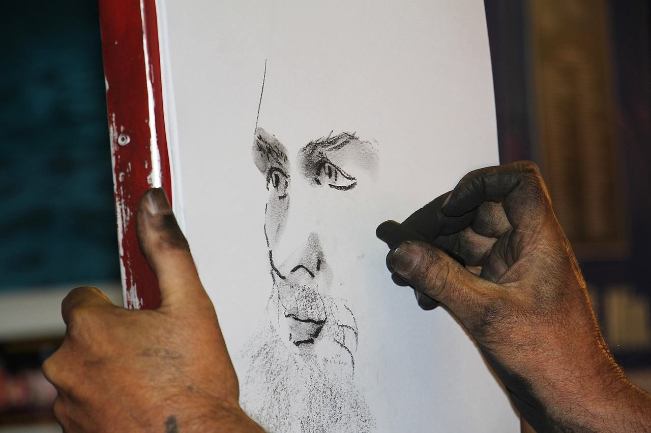¿Cómo se hace el dibujo con carboncillo?